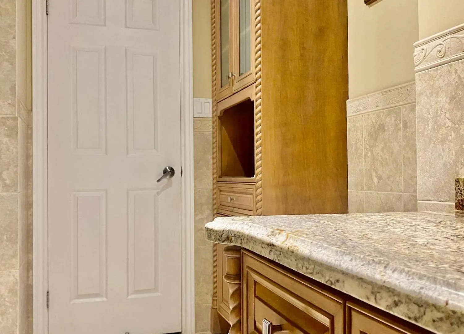 ホームステイ Nice Bedrooms In North York, Ontario トロント カナダ