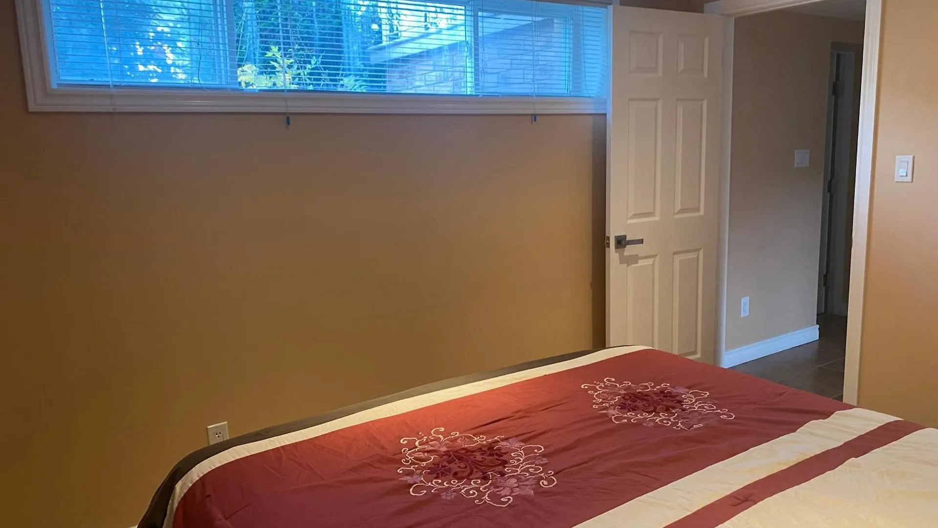 Nice Bedrooms In North York, Ontario トロント カナダ